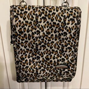 Travelers Cheetah divider bag